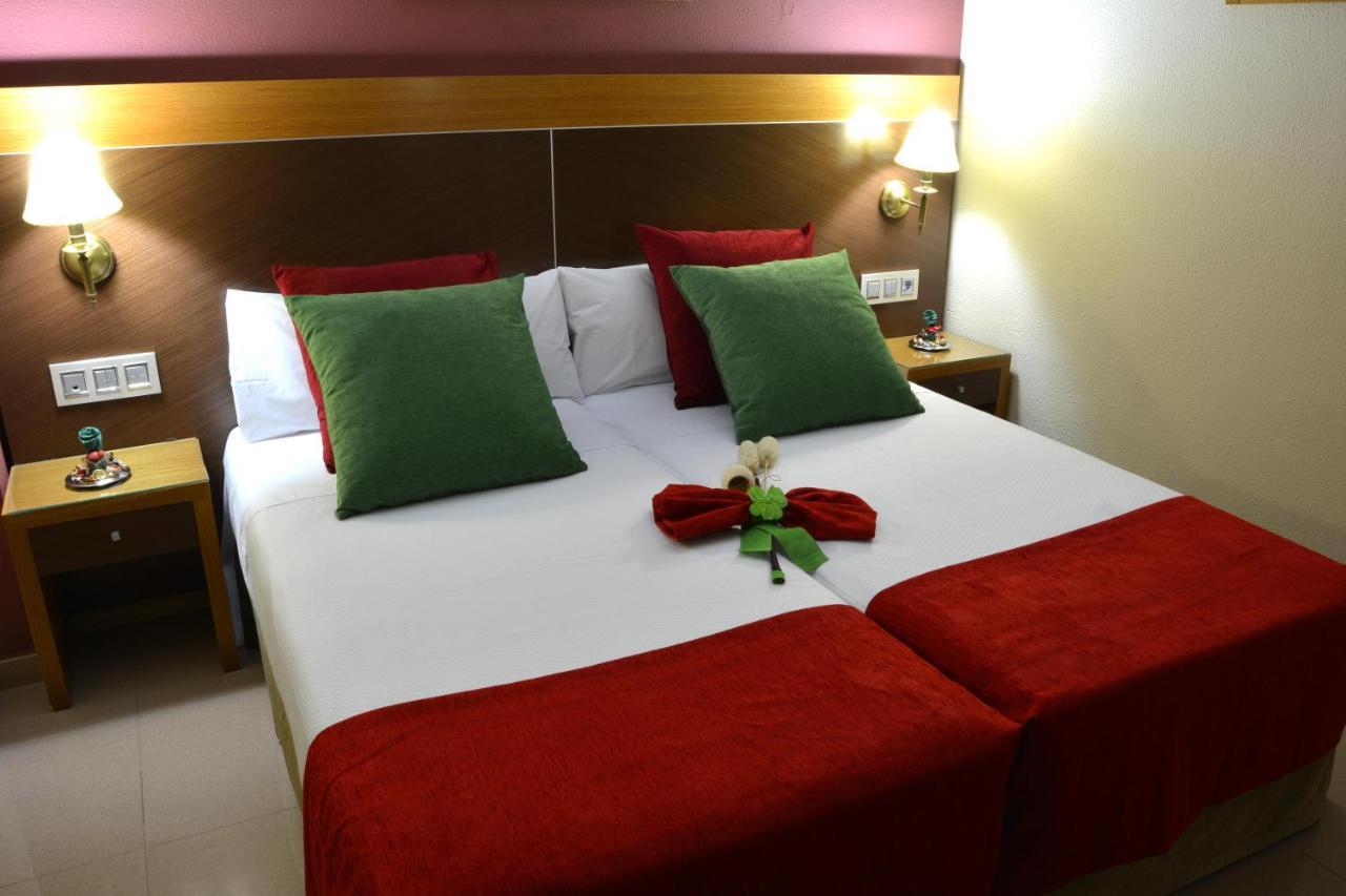 Hotel Regio 2 Cadiz Exterior photo