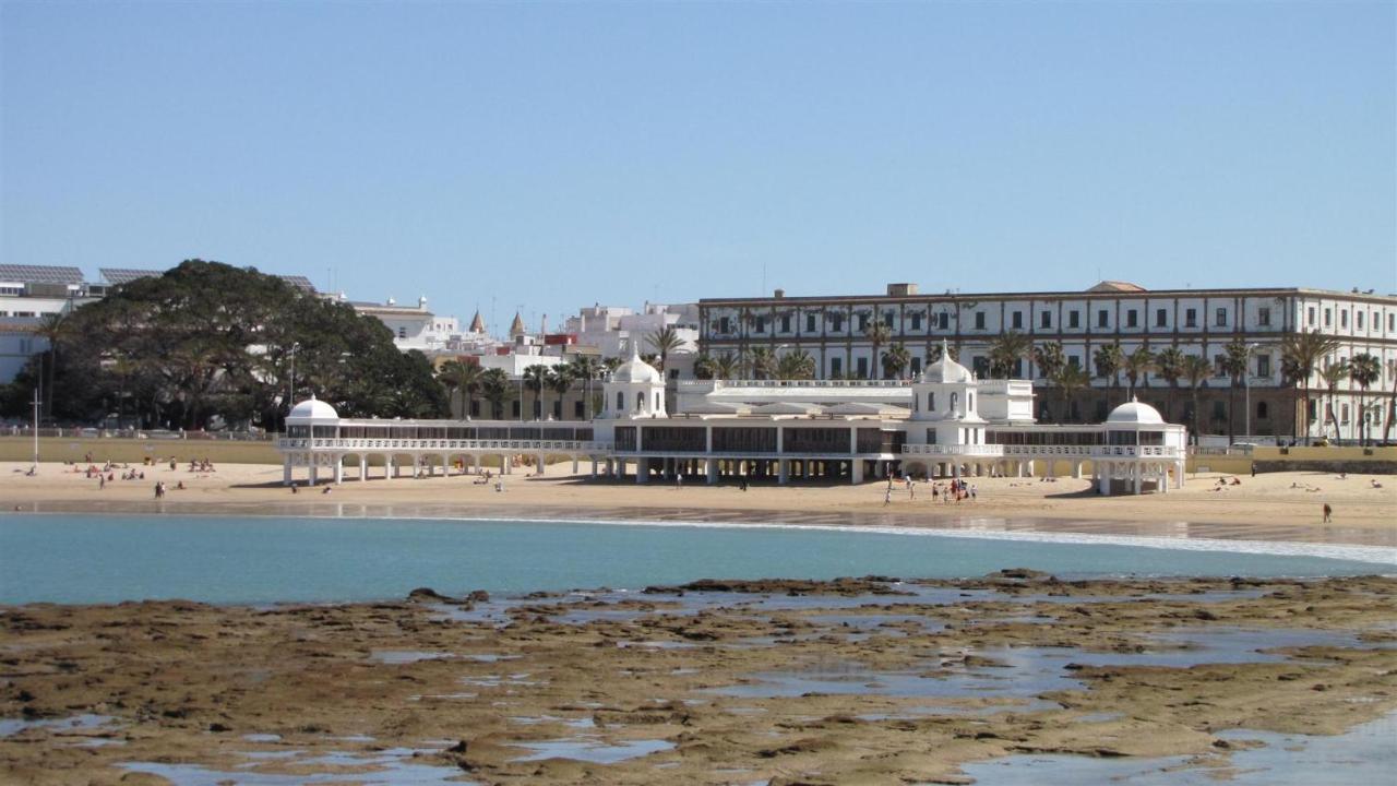 Hotel Regio 2 Cadiz Exterior photo